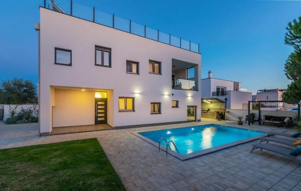 Villa Scala Novigrad  Croatia