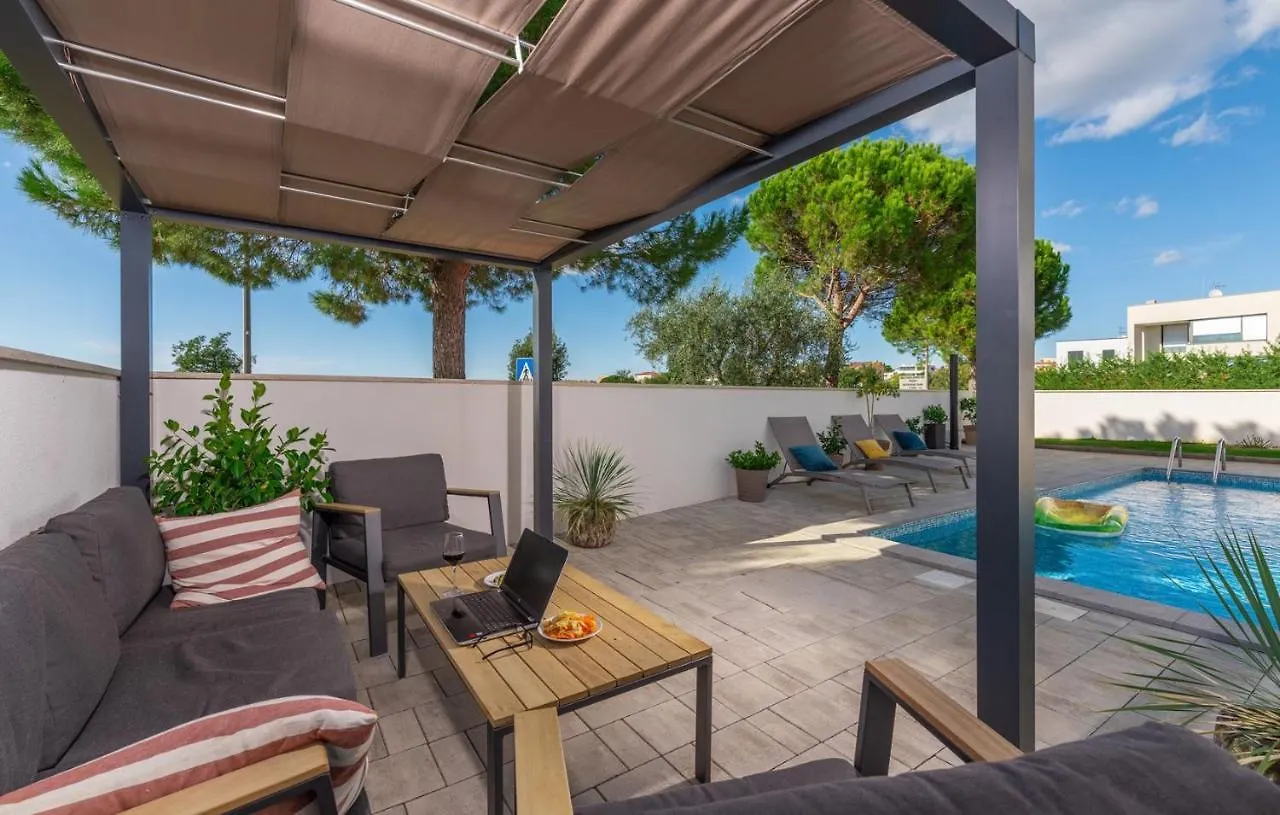 Villa Scala Novigrad  0*, Novigrad (Istria)